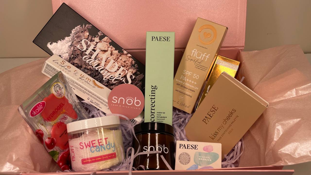 SNOB SURPRISE BOX
